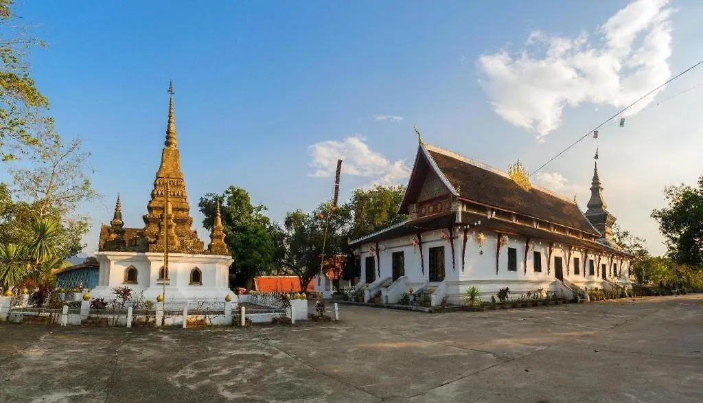 Xishuangbanna Hotel Laos Luang Prabang 4*,