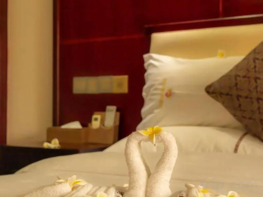 Xishuangbanna Hotel Laos Luang Prabang 4*,