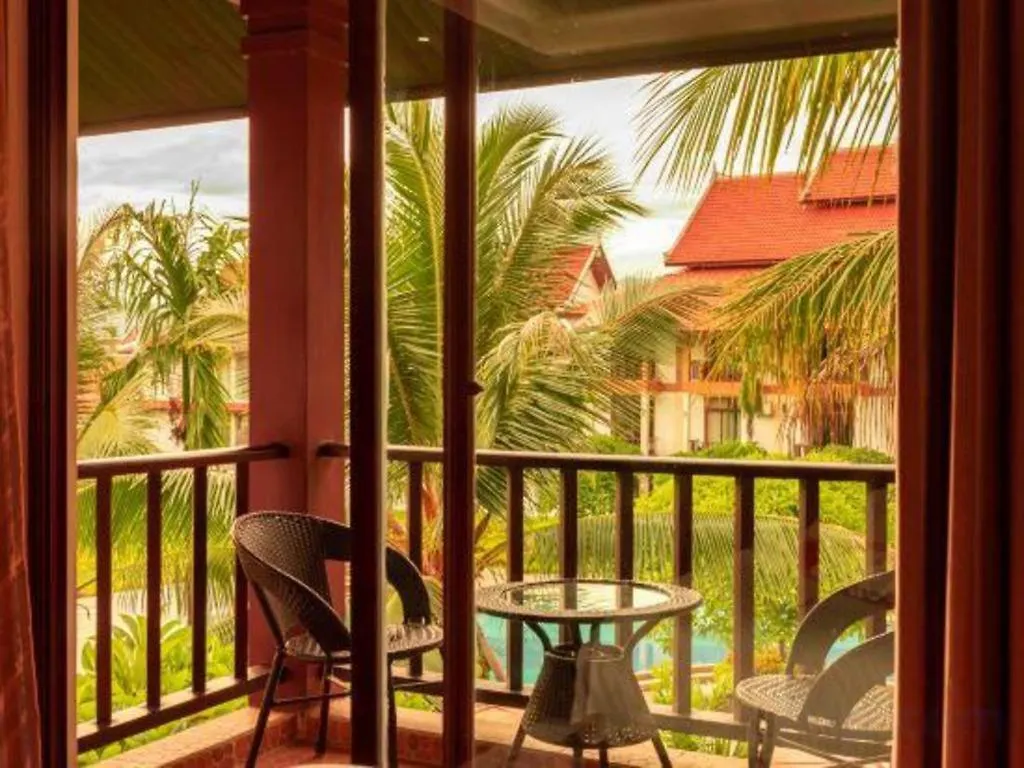 Xishuangbanna Hotel Managed By Xandria Hotel Luang Prabang 4*,