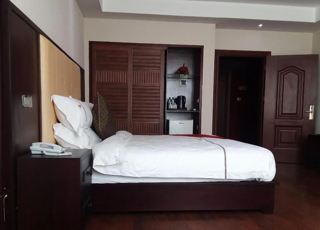 Xishuangbanna Hotel Managed By Xandria Hotel Luang Prabang 4*,  Laos