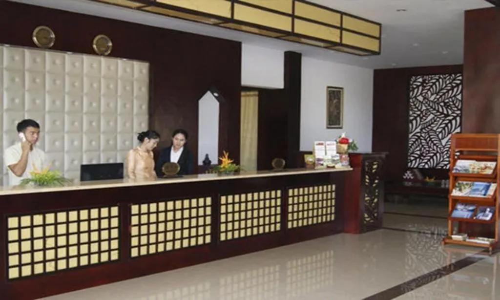 Xishuangbanna Hotel Managed By Xandria Hotel Luang Prabang 4*,